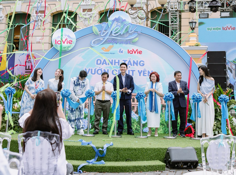 DẤU ẤN CỦA CỘNG ĐỒNG YÊN MỘT CHÚT LA VIE