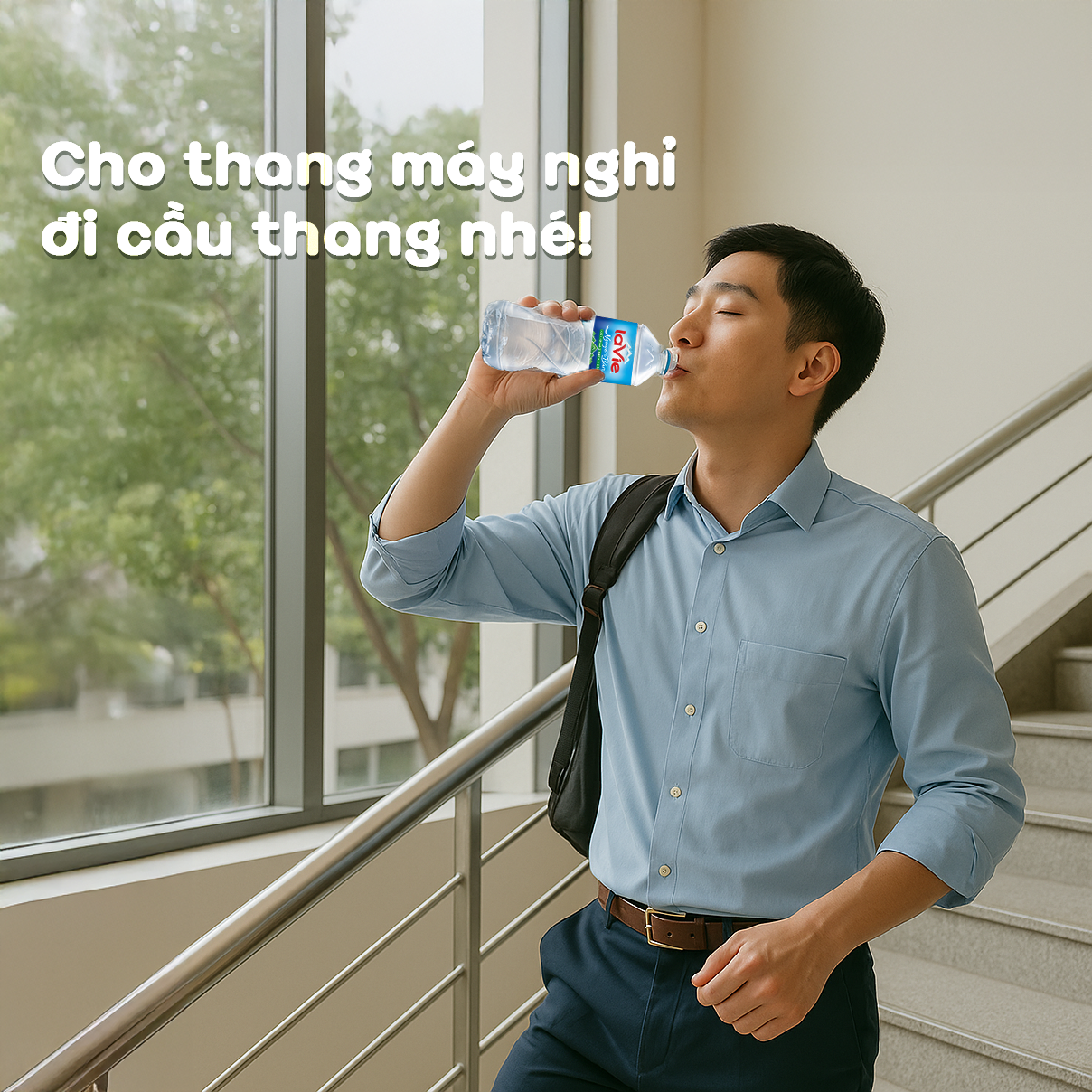 Cho thang máy nghỉ - đi cầu thang nhé!
