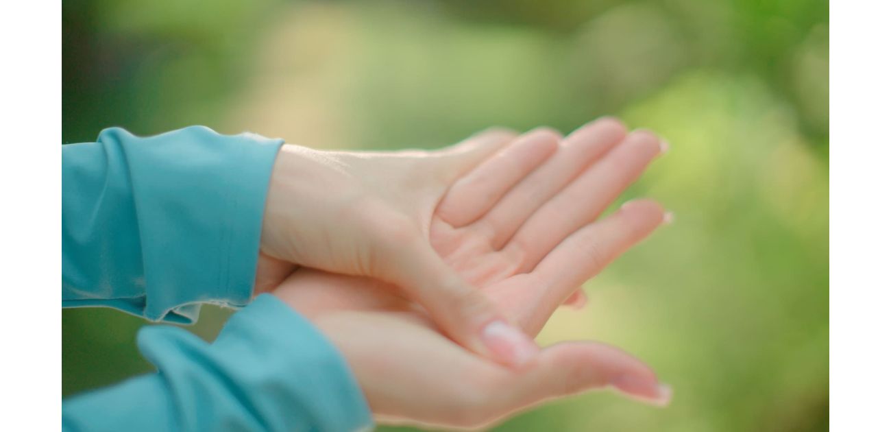 Mát-xa tay shiatsu để lấy lại sự thăng bằng trong tâm trí